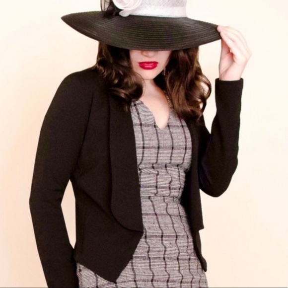 SOLD - Picture 5 of 8